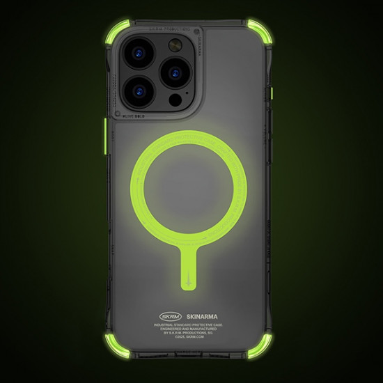 Skinarma Saido Case iPhone 16 Pro 6.3" Magnetic Charging green (niteglow) Skinarma Saido Case iPhone 16 Pro 6.3" Magnetic Charging green (niteglow)