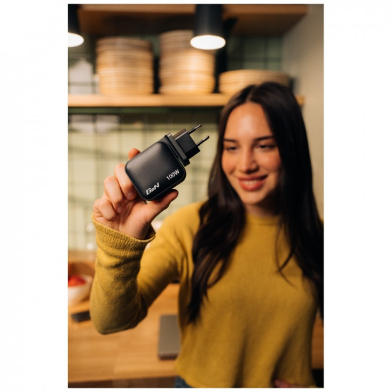 Wall Charger Verbatim Mini GaN 100W 2xUSB-C PD/1x USB-A QC black 32230