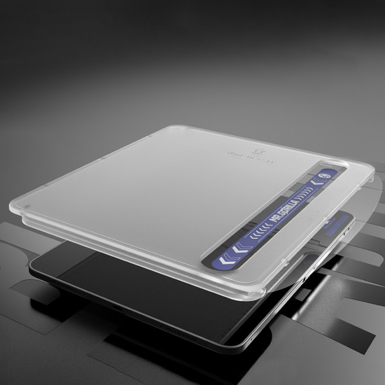 Blueo Anti Reflective HD Glass with Applicator iPad Air 4 / 5 (2020/2022) / Pro 11 (2018 / 2020 / 2021 / 2022) Clear Blueo Anti Reflective HD Glass with Applicator iPad Air 4 / 5 (2020/2022) / Pro 11 (2018 / 2020 / 2021 / 2022) Clear