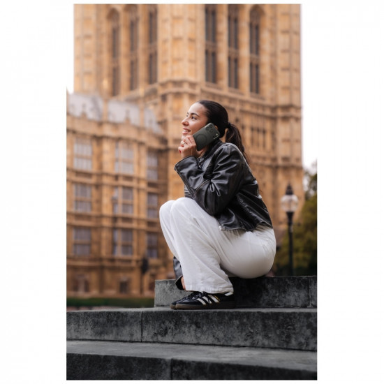 UNIQ Airsuit Case for iPhone 17 Pro Magclick Charging Transparent UNIQ Airsuit Case for iPhone 17 Pro Magclick Charging Transparent