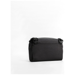 Bag UNIQ Arden Sling 2L black Bag UNIQ Arden Sling 2L black