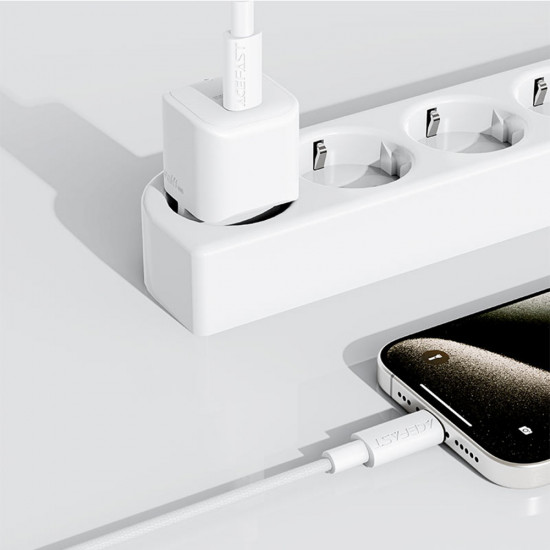 Acefast Data Cable (C18 03) Type C to Type C, Fast Charging, 60W, 3A, Bend Resistant, Nylon Braid, 1.2m White