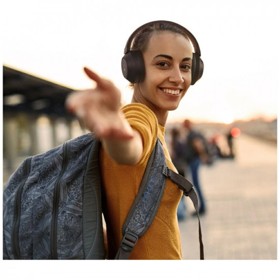 Over-ear Bluetooth headphones Motorola XT800 ANC black