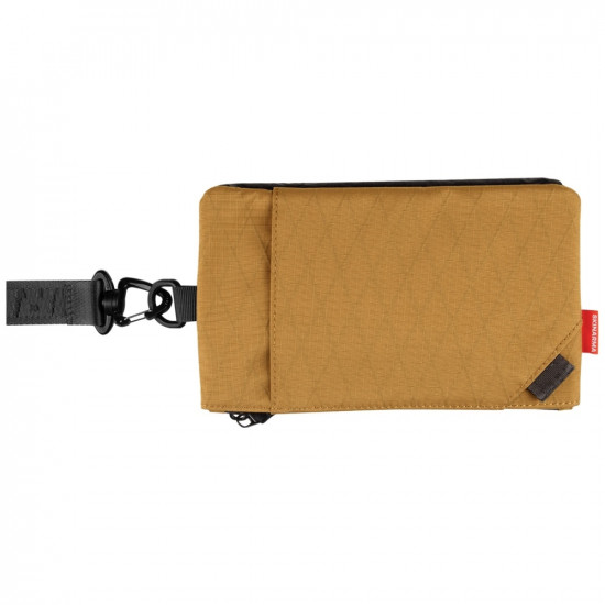 Phone bag Skinarma Jager brown