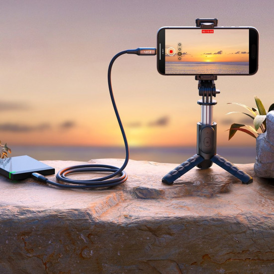 Mcdodo Data Cable (CA 2990) Type C to Type C, 240W, Thunderbolt 3, 40Gb/s, 8K Ultra HD, 1.2m Black