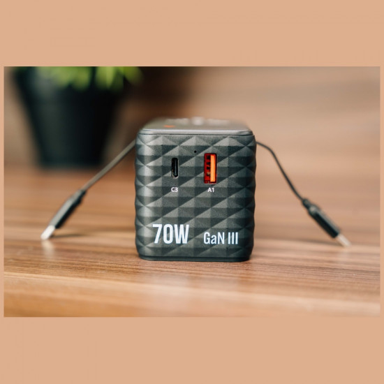 Verbatim Travel Adapter EU/UK/US GaN 1xUSB-C/1xUSB-A/2xUSB-C PD 70W black 30186