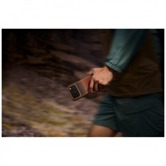 PITAKA Aramid ProGuard MagSafe case for iPhone 17 Pro Max sunset