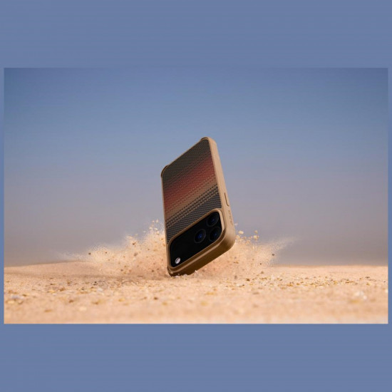 PITAKA Aramid ProGuard MagSafe case for iPhone 17 Pro sunset