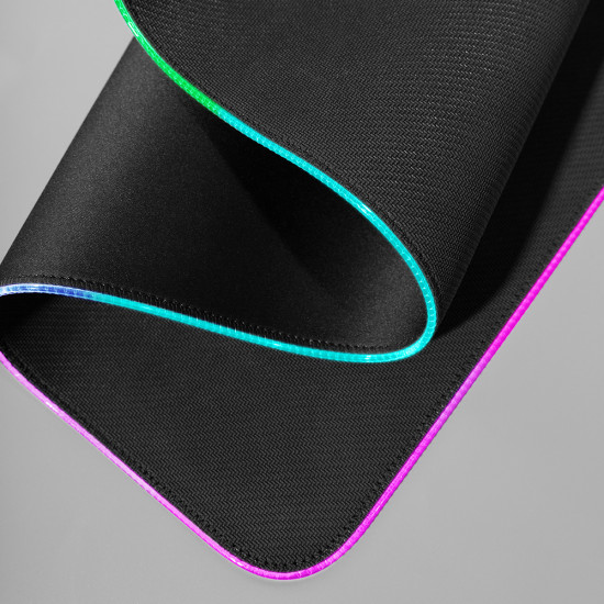 Proove Mouse Pad Offland (MPOF00022401) for Gaming, USB to USB C, RGB backlit, Slim, Flexible, 800x300x4mm, 1.8m Black Proove Mouse Pad Offland (MPOF00022401) for Gaming, USB to USB C, RGB backlit, Slim, Flexible, 800x300x4mm, 1.8m Black