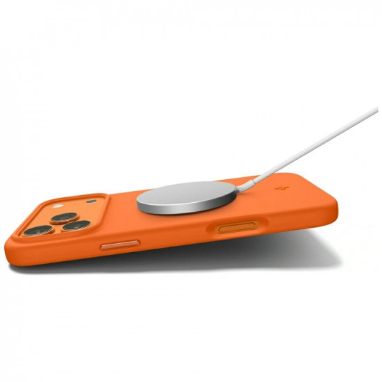 Spigen Silicone Fit MAG MagSafe case for iPhone 17 Pro Max orange Spigen Silicone Fit MAG MagSafe case for iPhone 17 Pro Max orange