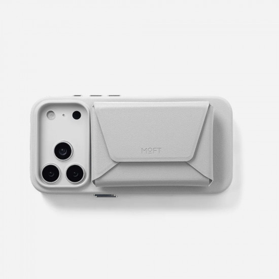 Moft Agile Travel MagSafe Magnetic Wallet for Tripod in misty cove Moft Agile Travel MagSafe Magnetic Wallet for Tripod in misty cove