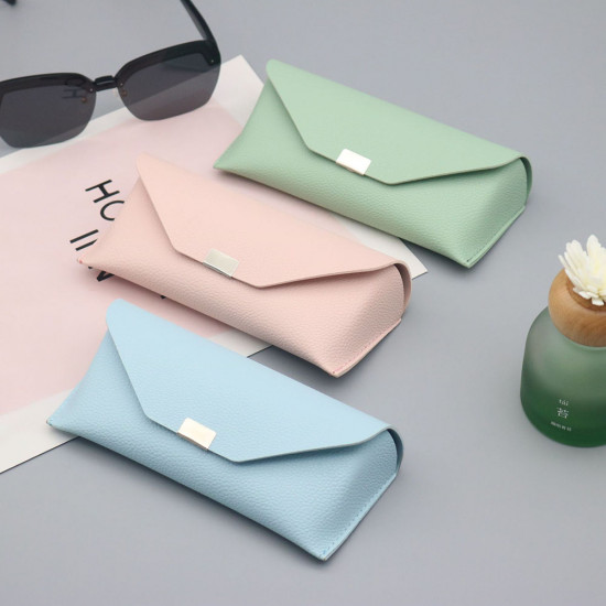 Techsuit Glasses Case (ETK4) PU, 16.5 x 8cm Gray Techsuit Glasses Case (ETK4) PU, 16.5 x 8cm Gray