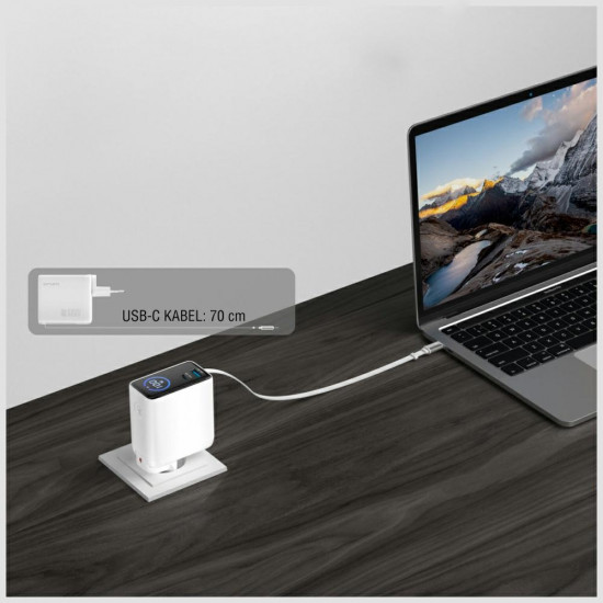 4smarts GaN Flex Screen AI 100W 2xUSB-C + USB-A wall charger white 4smarts GaN Flex Screen AI 100W 2xUSB-C + USB-A wall charger white