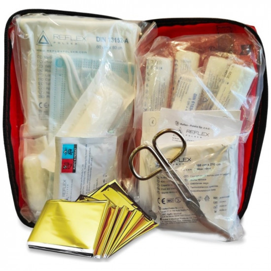 Car First Aid Kit with CPR mouthpiece DIN 13164